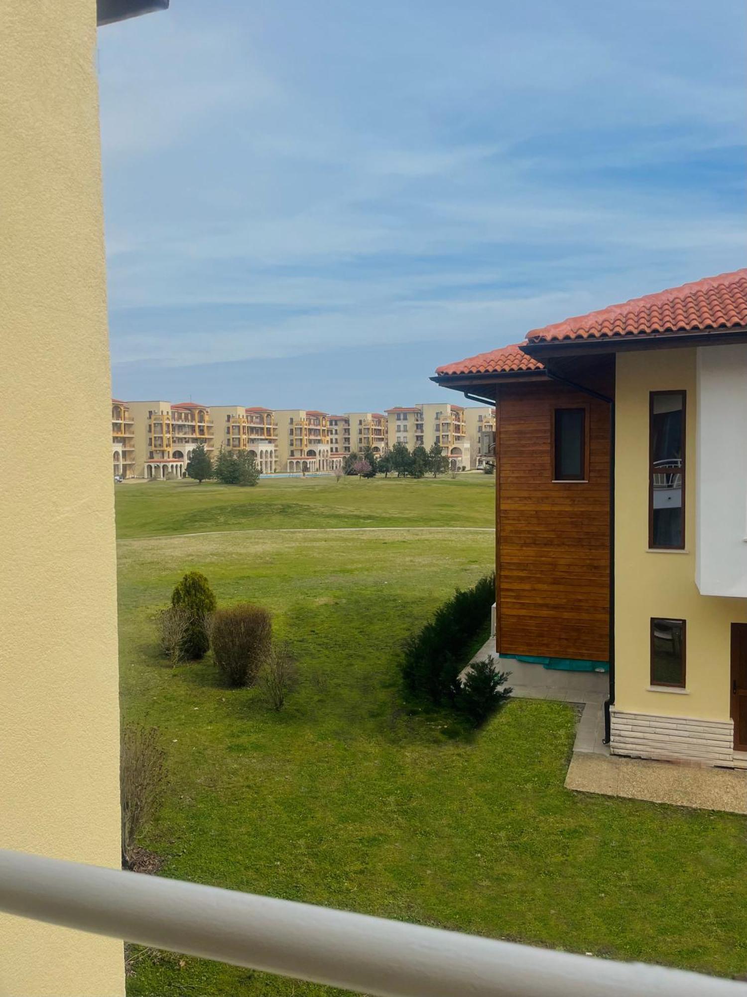 Luxury Lighthouse Golf Villa บัลชิค ภายนอก รูปภาพ