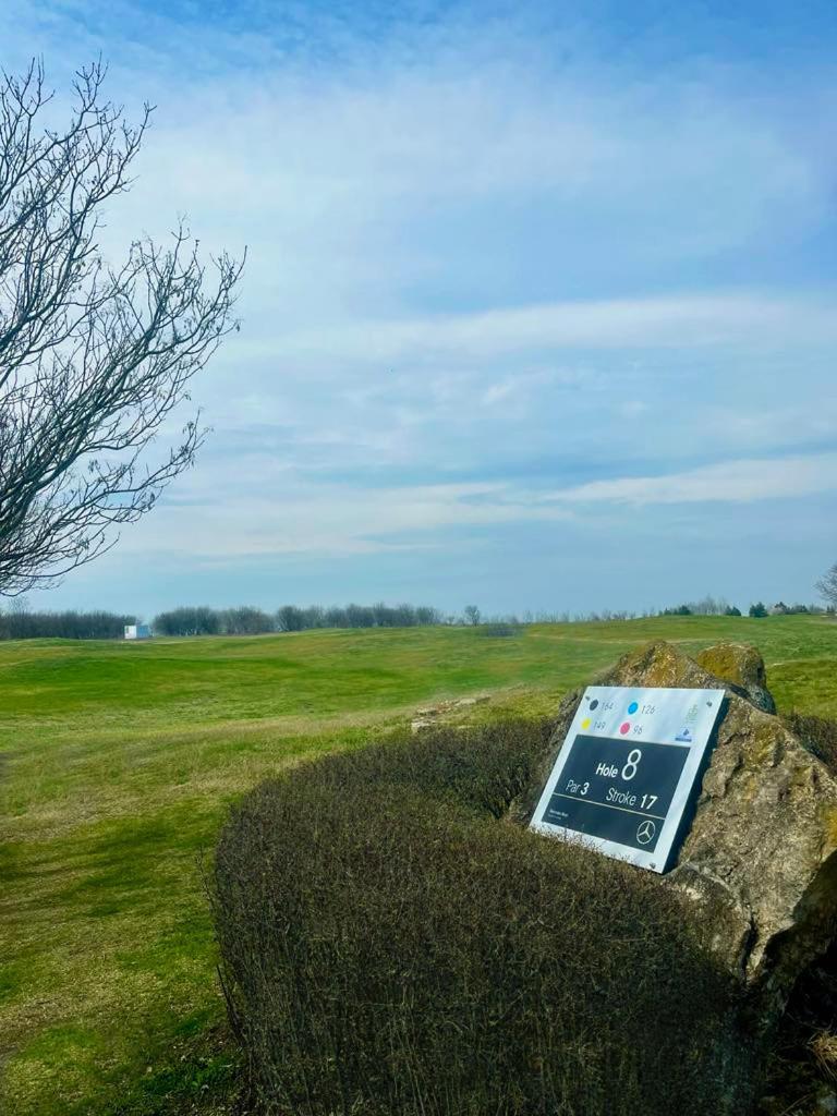 Luxury Lighthouse Golf Villa บัลชิค ภายนอก รูปภาพ