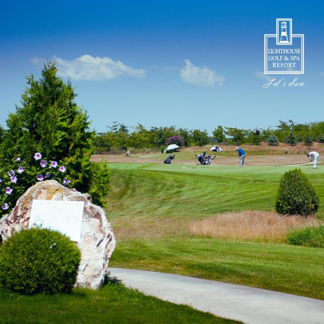 Luxury Lighthouse Golf Villa บัลชิค ภายนอก รูปภาพ